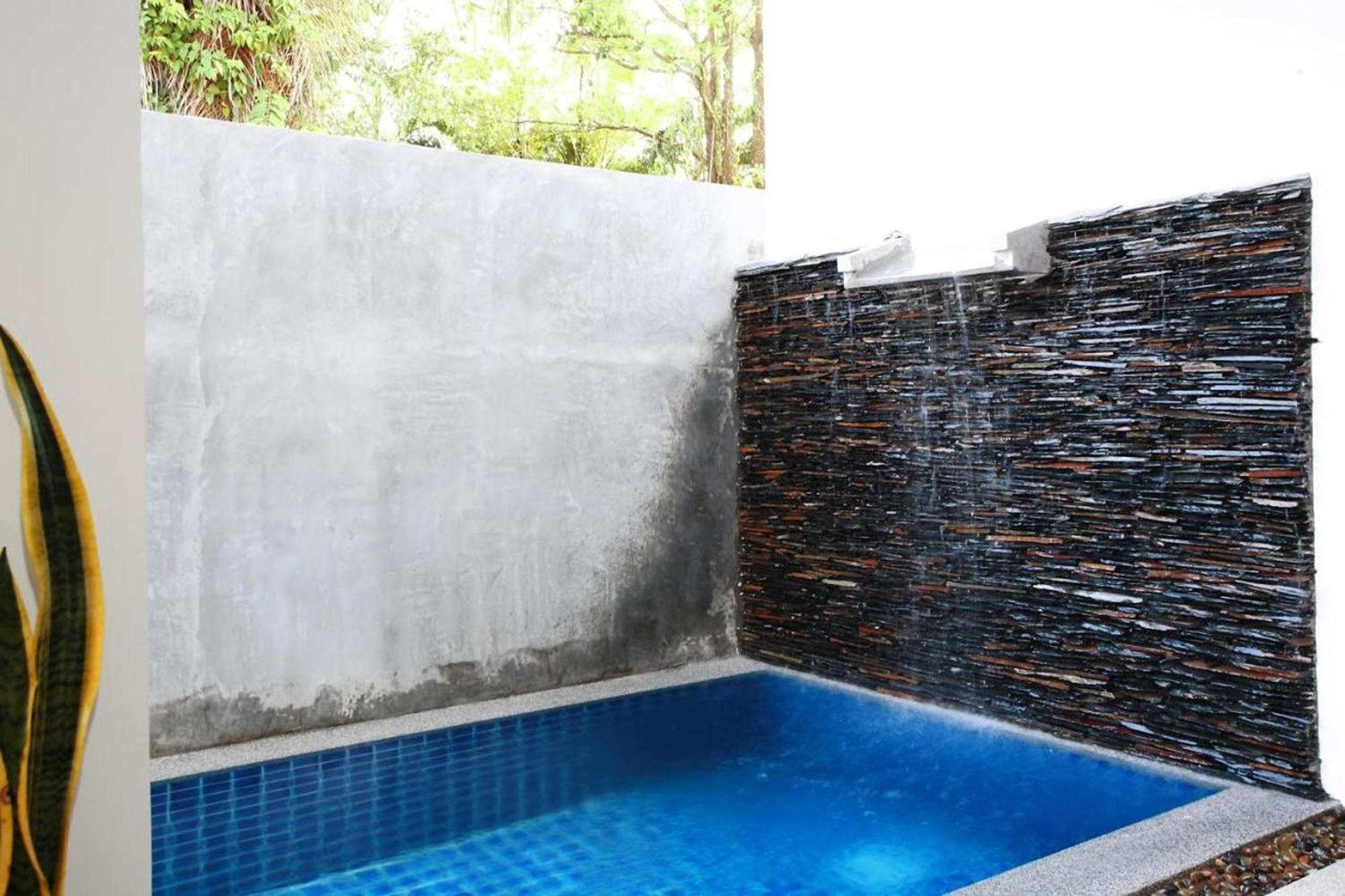 One World One Home Naiharn Hotel Rawai Dış mekan fotoğraf